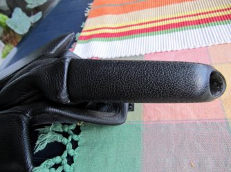 K1600_Armauflage und Handbremsgriff (4).JPG