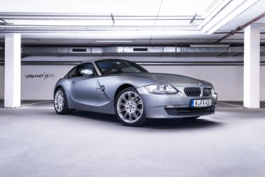 z4qp_garage_shoot_web.jpg