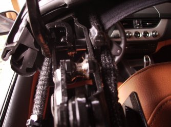 Pflege- & Schmierstellen Z4 014.JPG