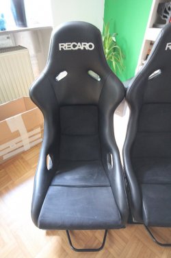 recaros1.jpg