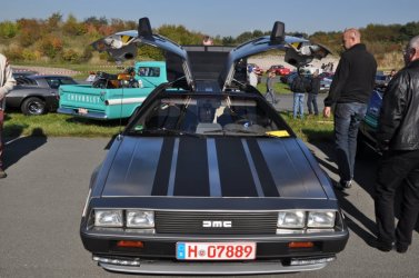 delorean.JPG