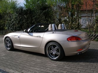 BMW-Z4-30i-Forum.jpg