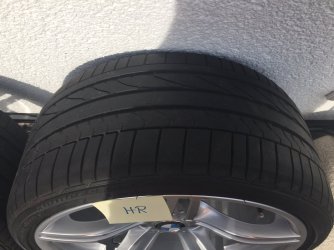 Reifen hinten rechts.JPG