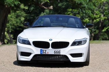 Z4-001.jpg