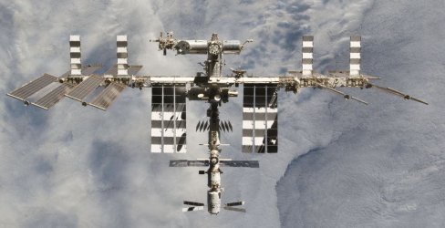iss.JPG