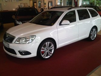 IMG-20111013-00116.jpg IMG-20111013-00116.jpg