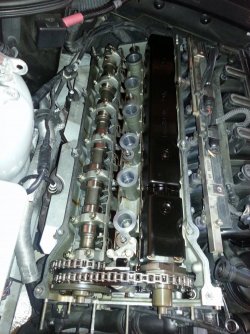 Reparatur Vanos Ölbild (768x1024).jpg