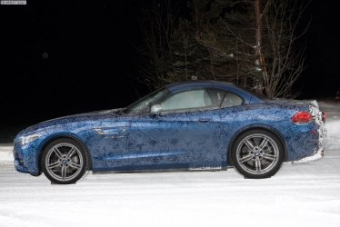 2018-BMW-Z4-Roadster-Z5-Erlkoenig-04 copy.jpg