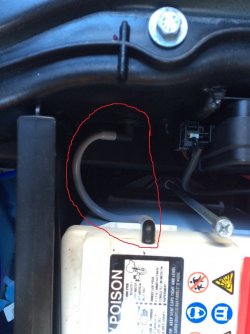 Seltsames Batteriekabel.jpg