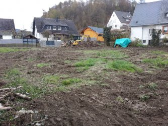 Grundstück 2.JPG
