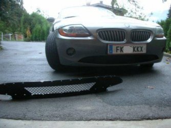 Front Z4.JPG