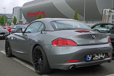 zr4666.JPG