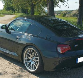 zroadster 2.jpg