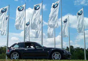 bmw über alles smile.jpg