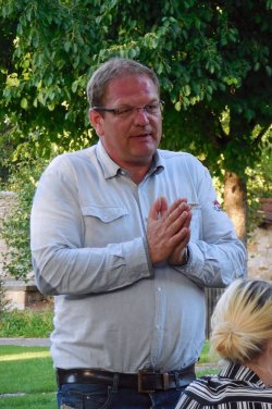 zr4883.JPG