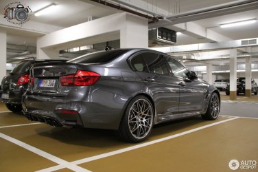 bmw-m3-f80-sedan-competition-2016-c161325052016223218_6.jpg
