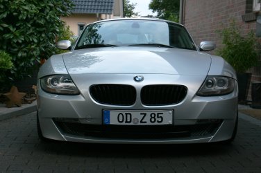 z4-schuerze-glanz1.jpg