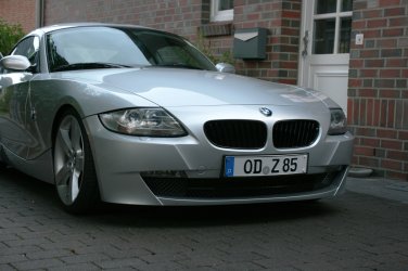 z4-schuerze-glanz2.jpg