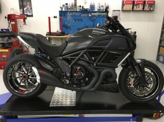 ducati1.jpg ducati1.jpg