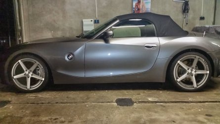 Z4_grau_Carsten_19Zoll.jpg