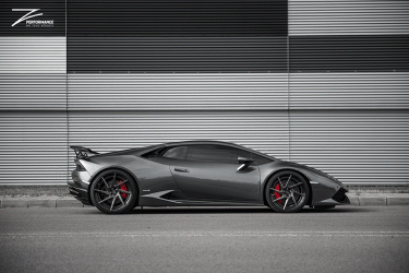 Lambo_2_web-1.gif