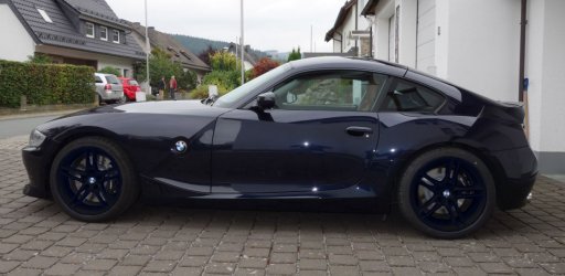 z4qp_kahn_wagenfarbe.jpg