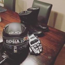 helm.JPG