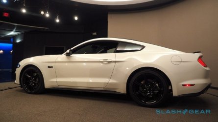 2018-ford-mustang-gt-23-1280x720.jpg