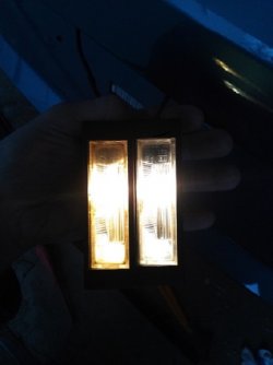 Standard gegen Philips WhiteVision im Gehäuse.jpg
