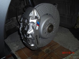 BMW-Blende und Bremse 006 (Large).JPG