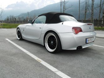 BMW Z4 Schwarze Teile 005.JPG