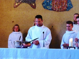 L1040736y.jpg L1040736y.jpg