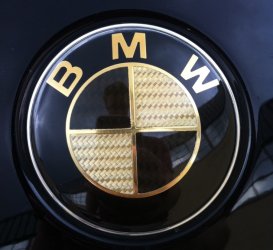 Woher kann ich so ein BMW Emblem bekommen