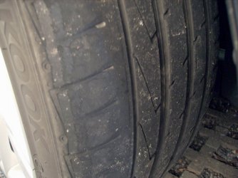 Reifenabnutzung Z4 002.JPG