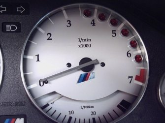 atacho1mo8.jpg