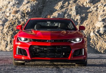 2017-Chevrolet-Camaro-ZL1-front-end-1.jpg