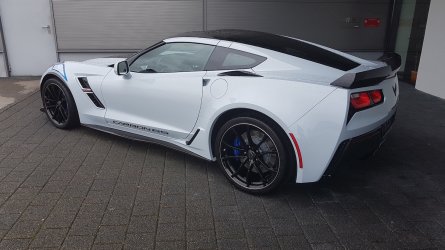 Corvette 2.jpg