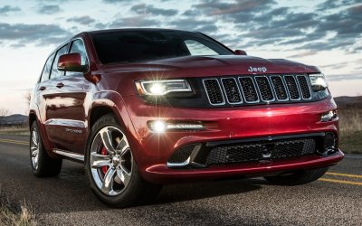 2014-Jeep-Grand-Cherokee-SRT-front-three-quarters.jpg