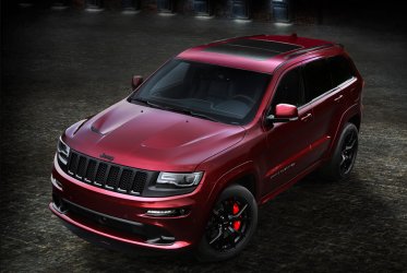 jeep-grand-cherokee-srt-night-driver-view.jpg