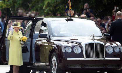 Britische-Queen-besucht-Deutschland_1495020068266695_v0_h.jpg