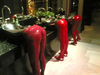 Herrentoilette.jpg