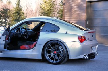BMW-Z4-Vorsteiner-6.jpg