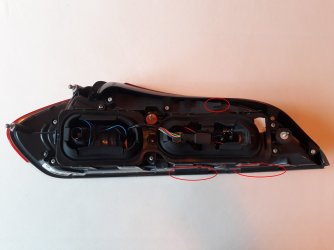 Rückseite Schaumstoff und Haken.jpg
