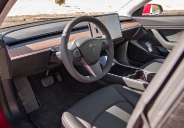 Tesla-Model-3-interieur-review.jpg