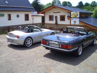 2 Generationen Roadster.jpg