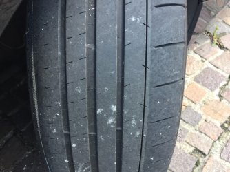 Z4M Vorderreifen 2017.JPG Z4M Vorderreifen 2017.JPG