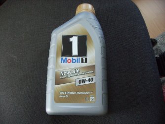 Mobil1 0w-40 001.JPG
