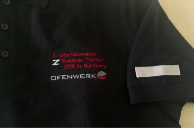 Shirt schwarz.jpg