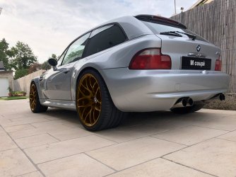Michi_M-QP_01_Dark_Gold.jpg
