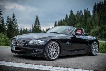 stephan's Z4_klein.jpg stephan's Z4_klein.jpg